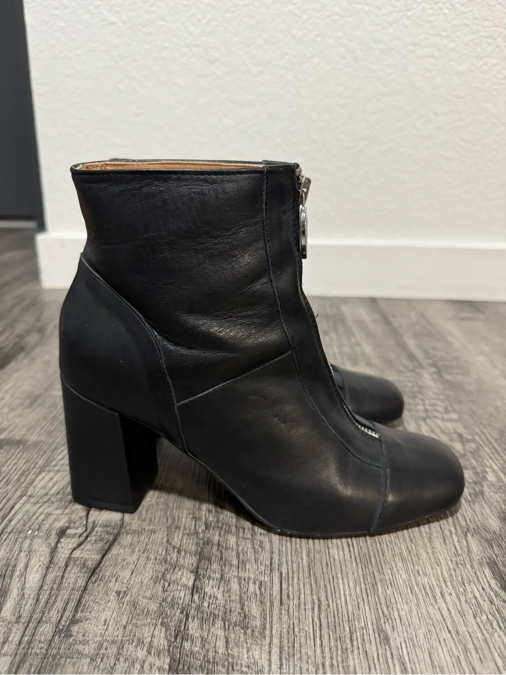 Love Moschino Black Leather Zip Ankle Boots